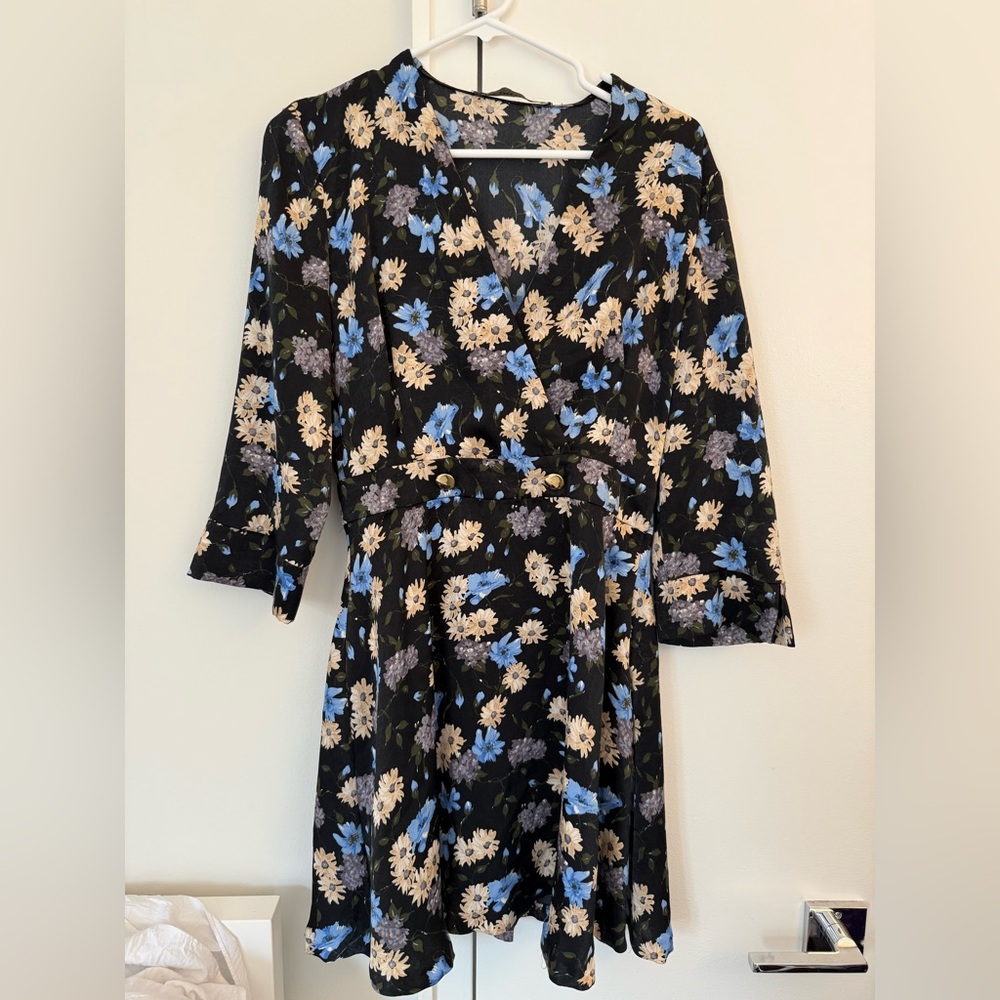 Zara Black and Blue Floral Mid Sleeve Dress